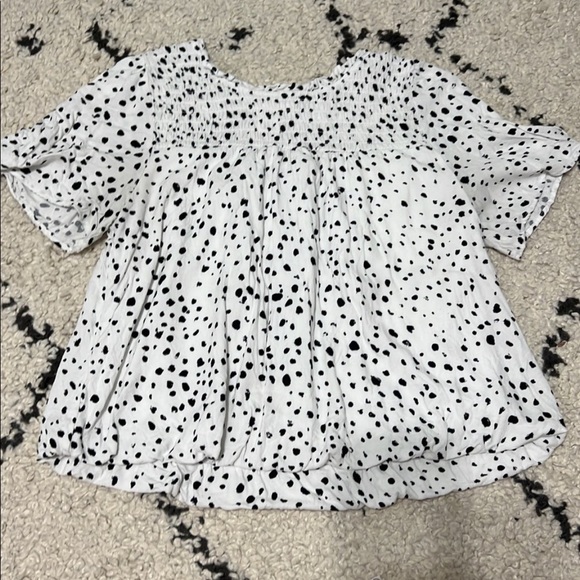 Womens blouse - Picture 1 of 1